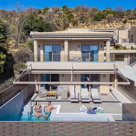 Esperia Villa